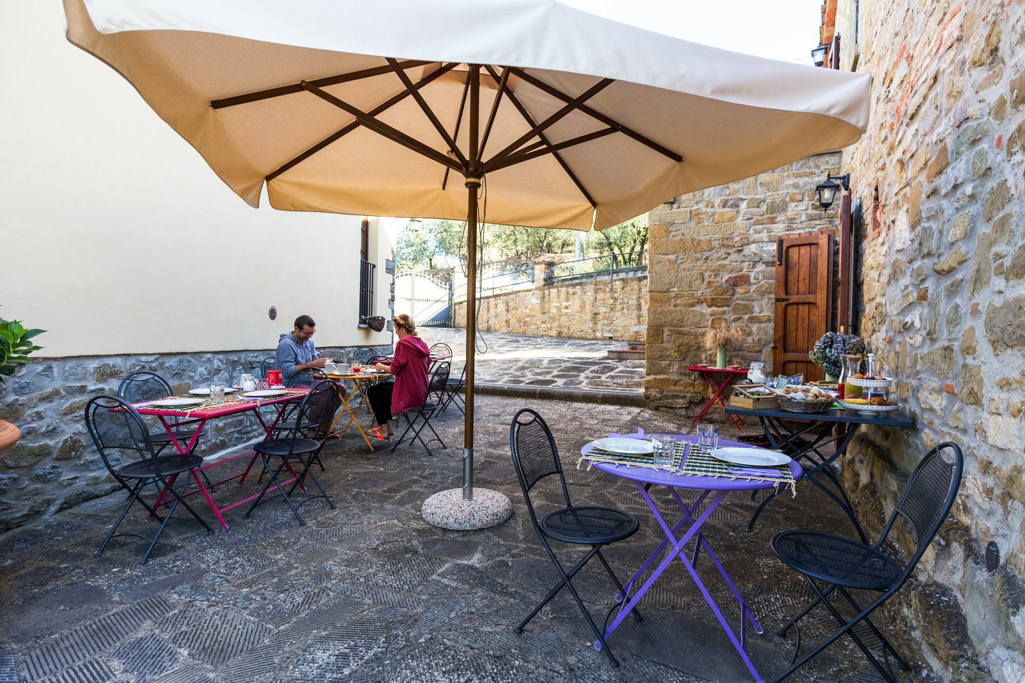Agriturismo Borgo Tra Gli Olivi Castiglion Fiorentino Exterior foto